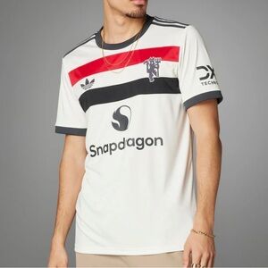adidas Men's Manchester United 24/25 Third Jersey